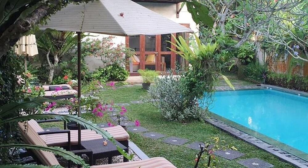 Villa Puriartha Ubud - Chse Certified Экстерьер фото